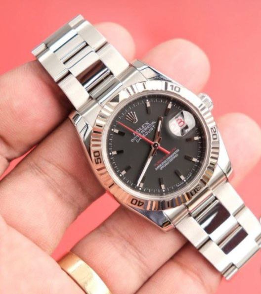 أماكن محلات شراء ساعات أصلية