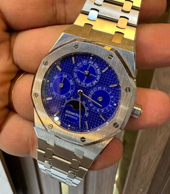 أوديمار بيغيه (Audemars Piguet)