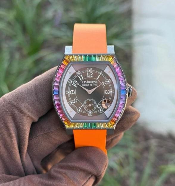 كيف يتم تقييم الساعات