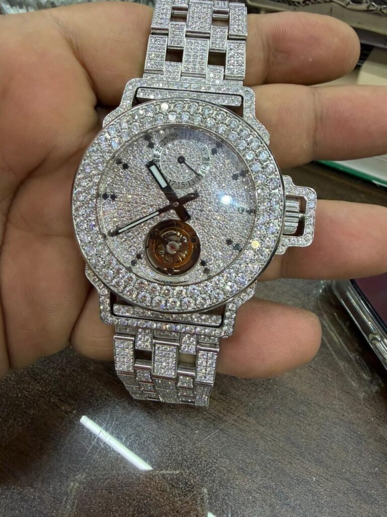 كيفية اختيار أفضل أماكن بيع ساعات مستعملة اونلاين